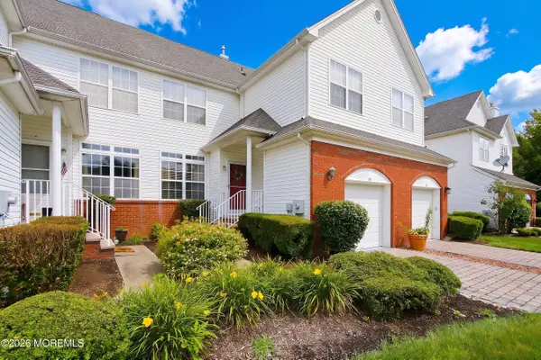 10 Wordsworth Court, Hightstown, NJ 08520