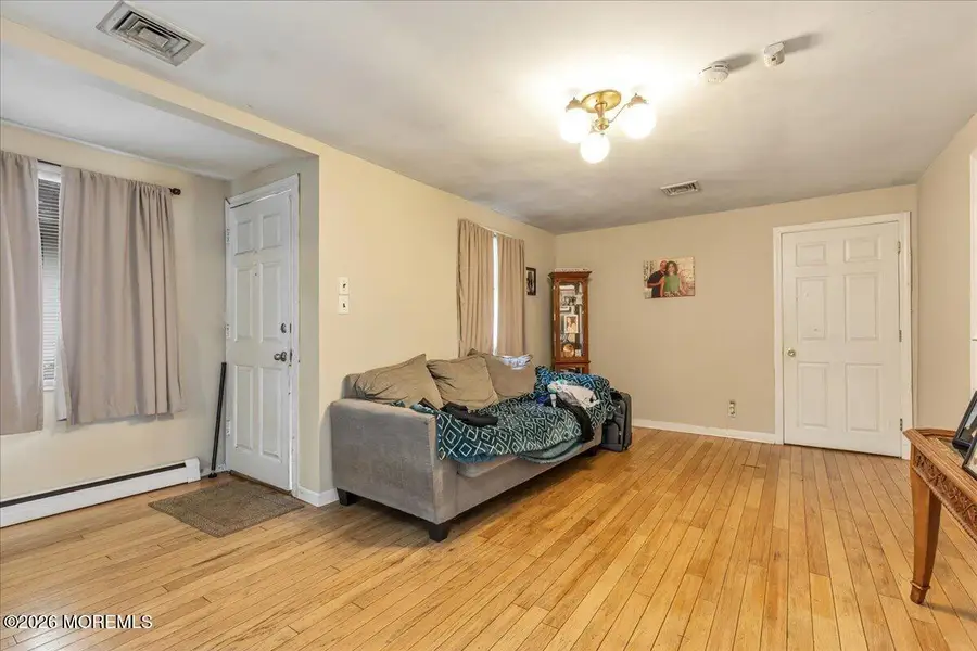 512 Henry Place, Middletown, NJ 07748 - #3
