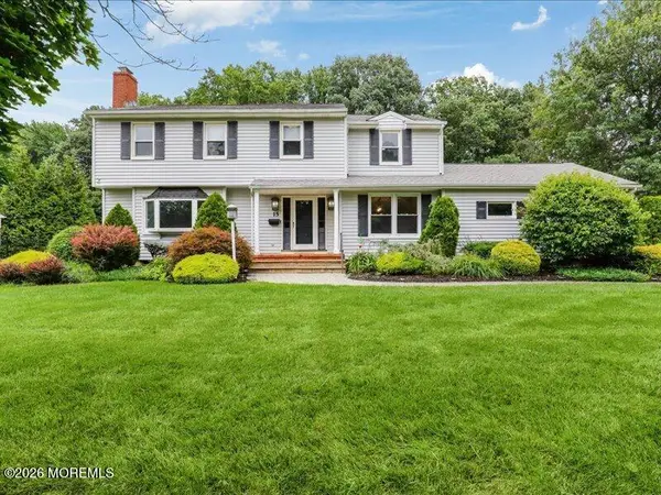 15 Coventry Drive, Freehold, NJ 07728