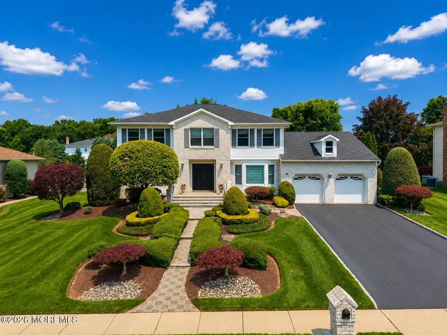 18 Carrie Drive, Marlboro, NJ 07746 - #3