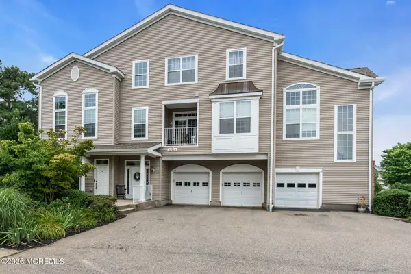 41 Bryce Lane #1401, Manahawkin, NJ 08050