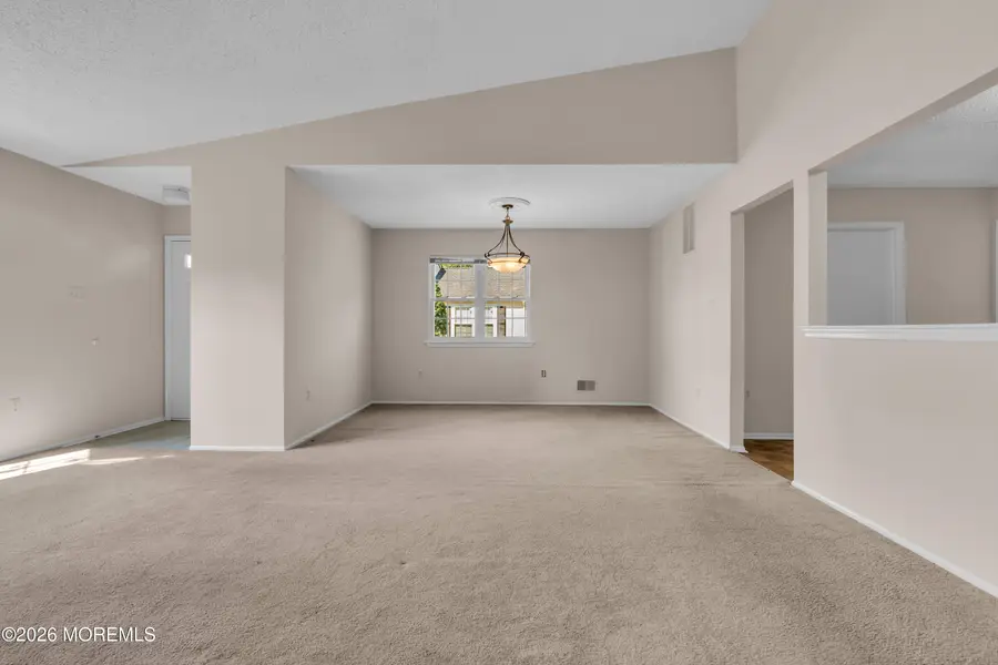 2 Gatley Close, Freehold, NJ 07728 - #3