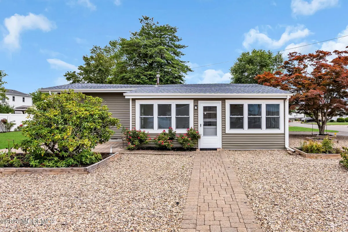 702 Bowsprit Point, Lanoka Harbor, NJ 08734 - #1