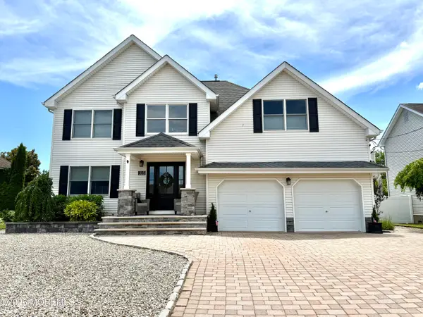 315 Maine Street, Toms River, NJ 08753
