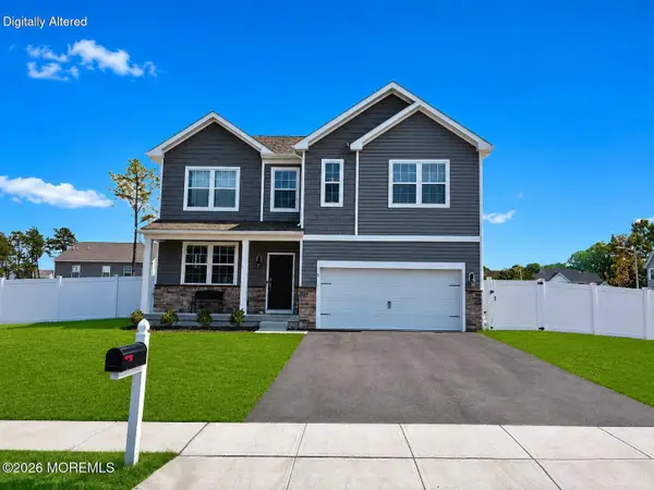 2 Minnow Avenue, Barnegat, NJ 08005