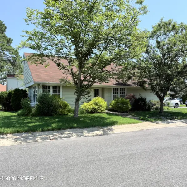 439D Chesterfield Court, Manchester, NJ 08759