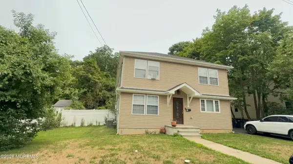 15 William Street, Tinton Falls, NJ 07724