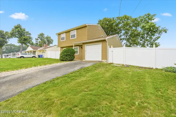 1948 Teakwood Road, Toms River, NJ 08753