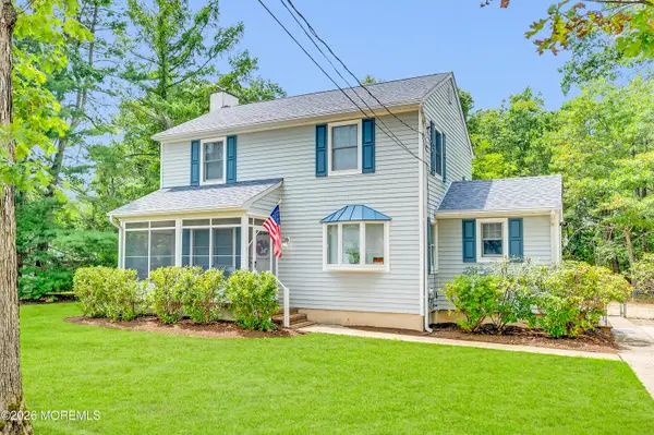 23 Newtons Corner Road, Howell, NJ 07731