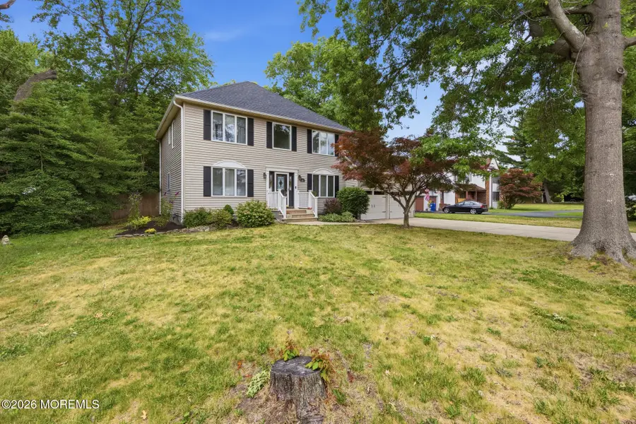 8 Maple Street, Port Monmouth, NJ 07758 - #3