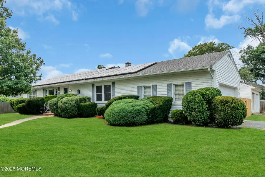 1108 Anchor Avenue, Beachwood, NJ 08722 - #2
