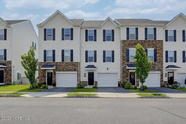 302 Prestige Road #2402, Brick, NJ 08723