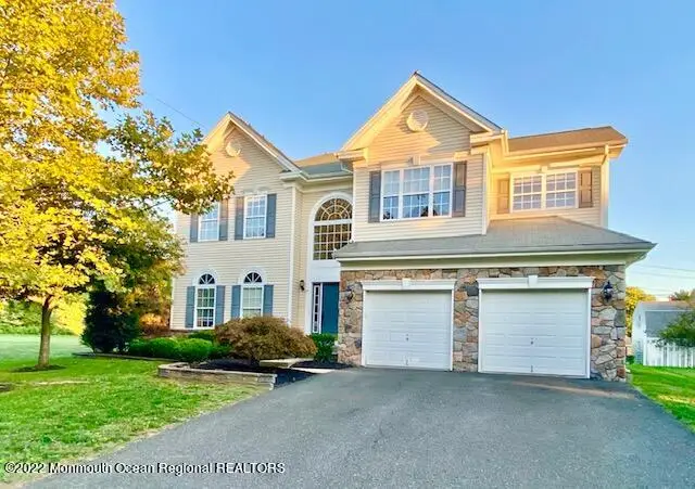24 Skurka Court, Sayreville, NJ 08872 - #1