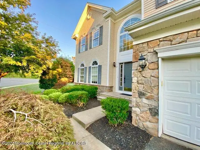 24 Skurka Court, Sayreville, NJ 08872 - #2