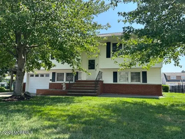 33 Freeman Court, Toms River, NJ 08753 - #2