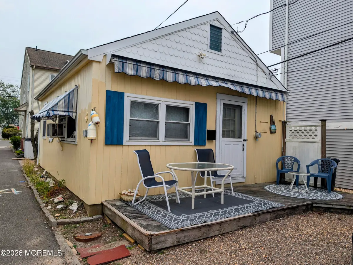 105 Surf Way, Lavallette, NJ 08735 - #1