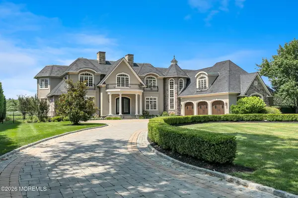 35 Paag Lane, Little Silver, NJ 07739