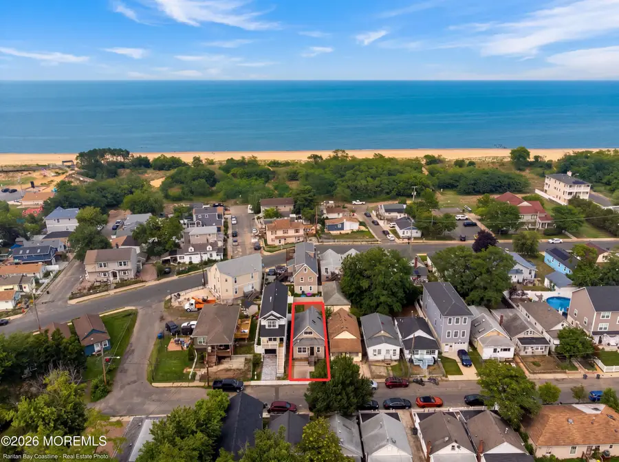 9 Woodland Avenue, Keansburg, NJ 07734 - #3