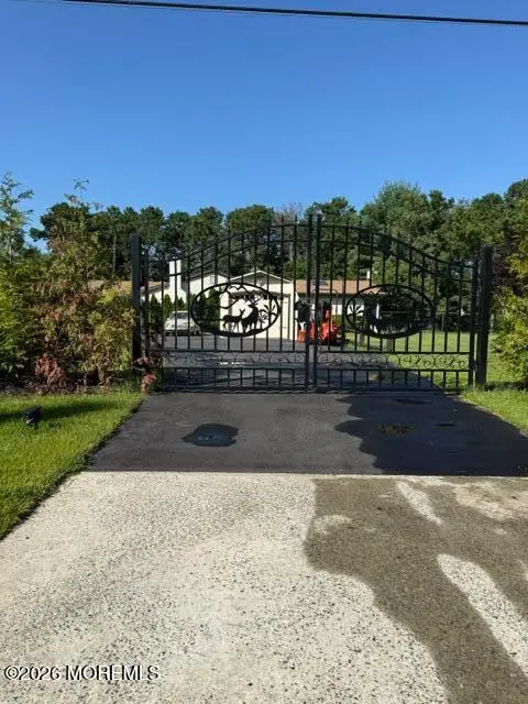 1501 Coolidge Avenue, Whiting, NJ 08759
