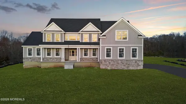 85 Lamb Lane, Manalapan, NJ 07726