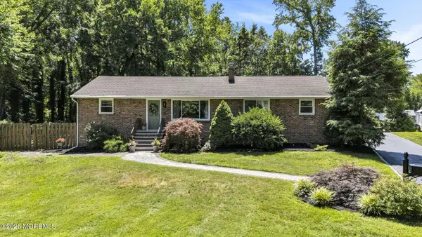 687 Hopping Road, Middletown, NJ 07748