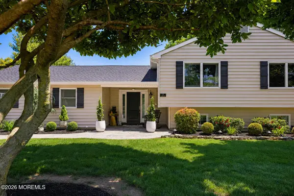 5 Forman Avenue, Monroe, NJ 08831