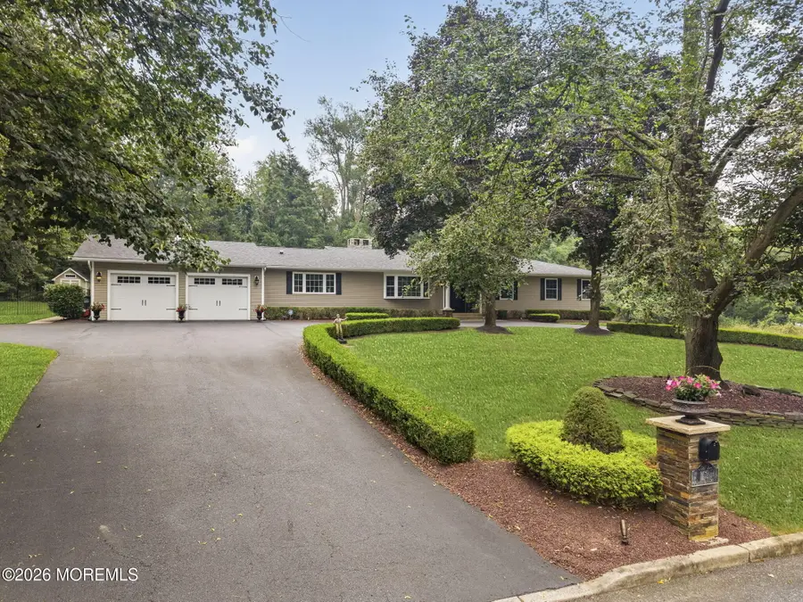 7 Darien Court, Colts Neck, NJ 07722 - #2