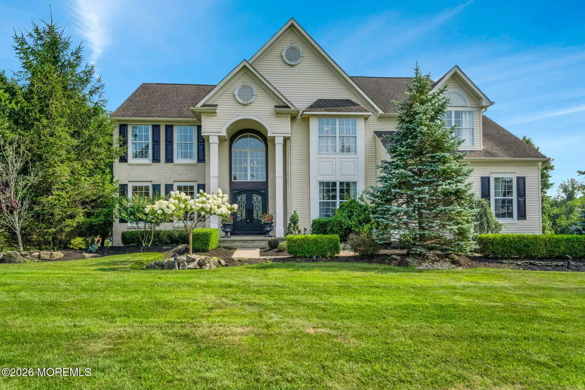 28 Canterbury Way, Farmingdale, NJ 07727 - #1
