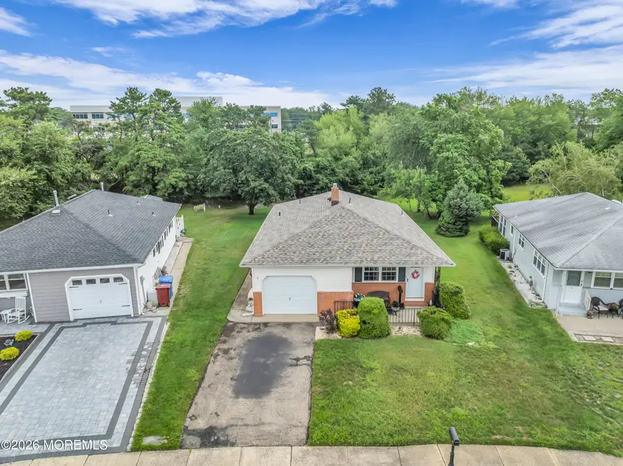 10 Biabou Drive, Toms River, NJ 08757 - #3