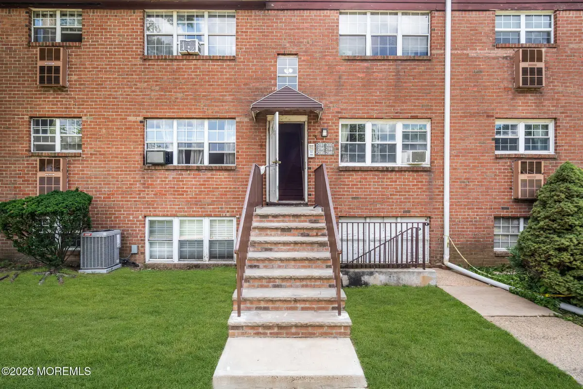 299 College Drive #299, Edison, NJ 08817 - #1