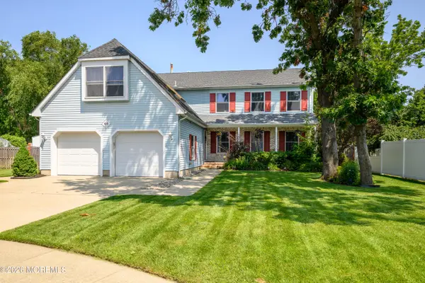 40 Princeton Pines Place, Brick, NJ 08724