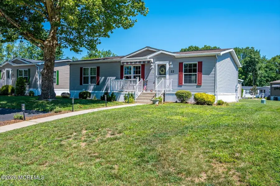 22 Easy Street, Freehold, NJ 07728 - #2