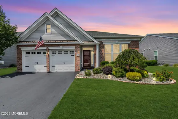198 Ambermist Way, Forked River, NJ 08731