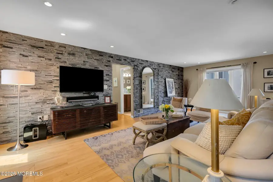33 Tower Hill Drive, Red Bank, NJ 07701 - #3