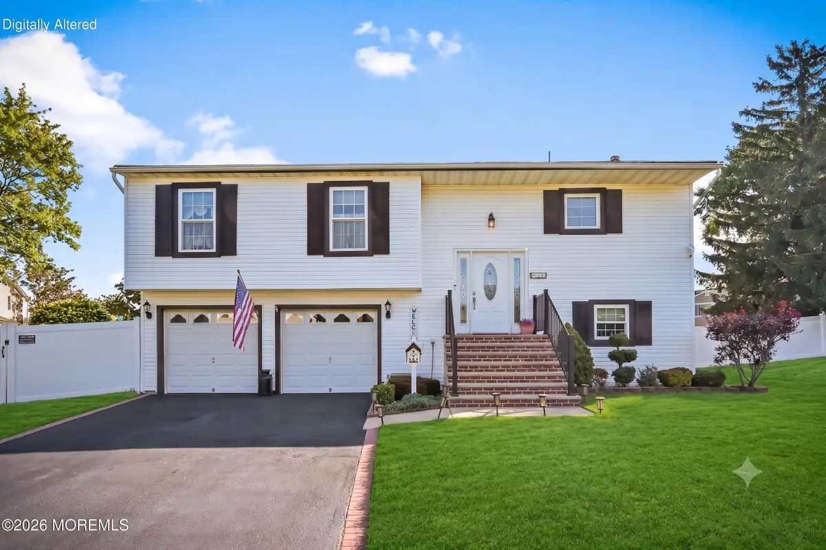 20 Jay Court, Hazlet, NJ 07730 - #1
