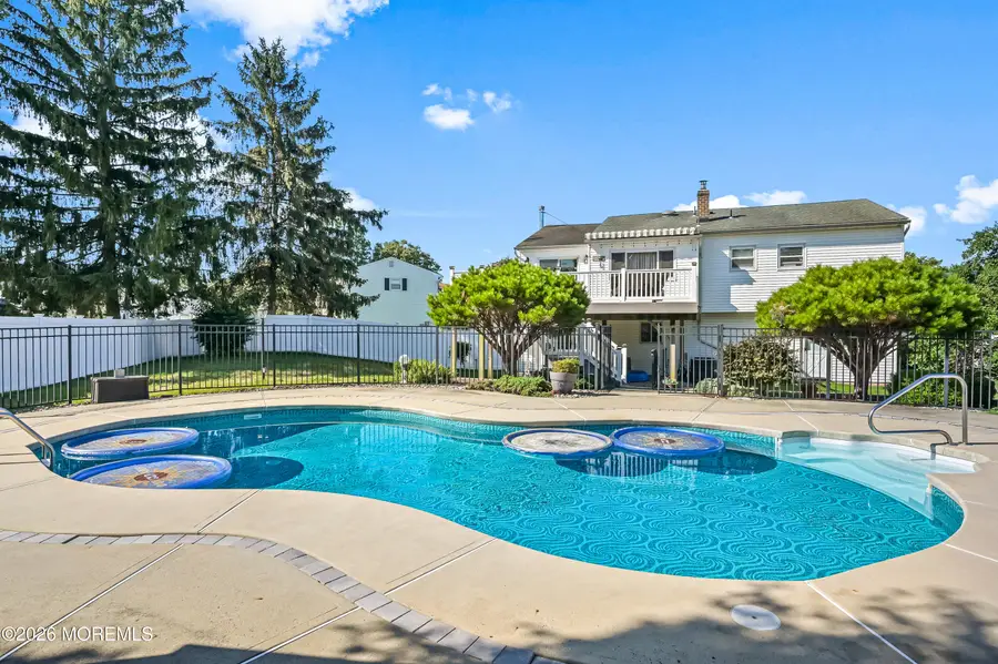 20 Jay Court, Hazlet, NJ 07730 - #2