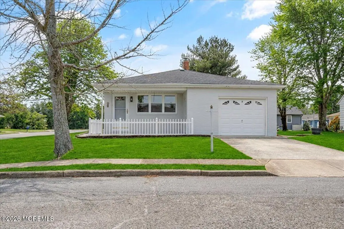 2 Van Gogh Street, Toms River, NJ 08757 - #1