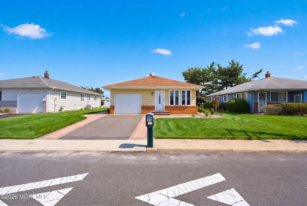 20 Tortola Street, Toms River, NJ 08757 - #1