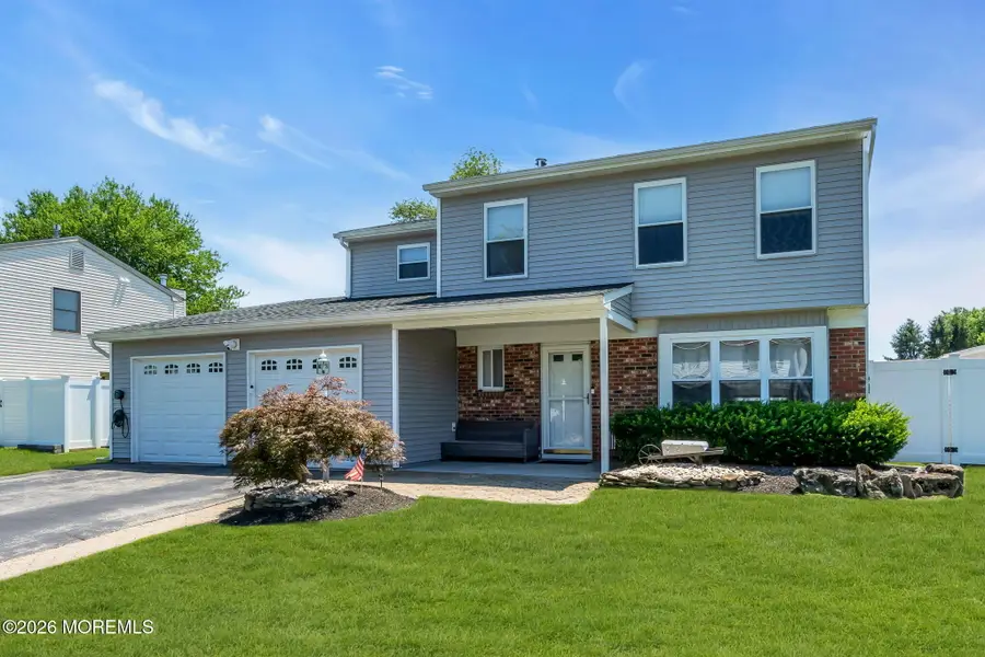 40 Kiwi Loop, Howell, NJ 07731 - #3