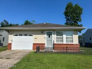 5 Leeward Street, Toms River, NJ 08757