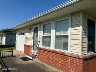 5 Leeward Street, Toms River, NJ 08757 - #3