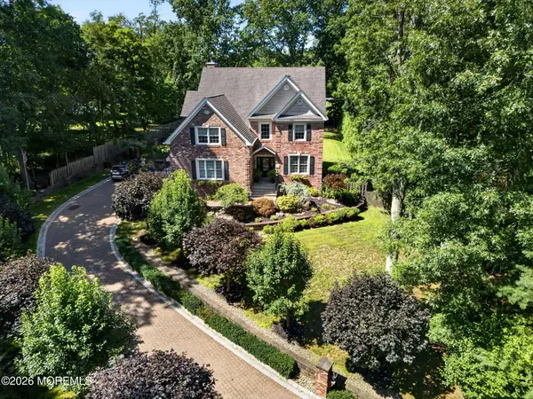 93 Lamb Lane, Manalapan, NJ 07726