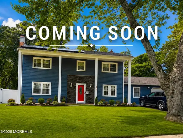 37 Old Bridge Drive, Howell, NJ 07731