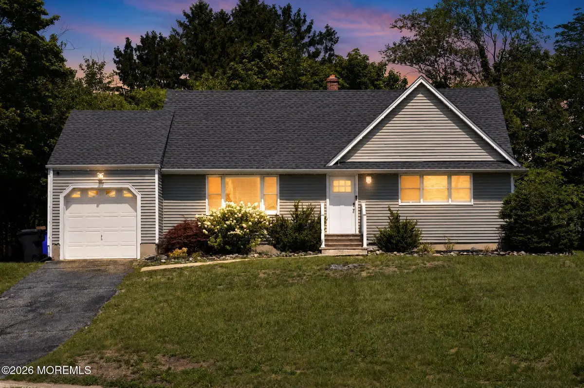 555 Brookside Drive, Toms River, NJ 08753 - #1