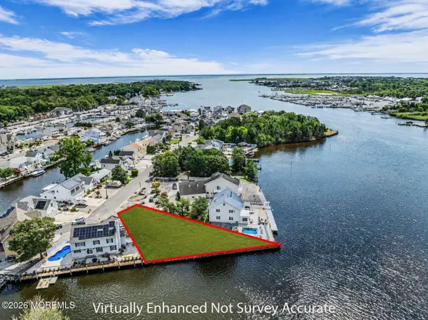 156 Cedar Run Road, Bayville, NJ 08721