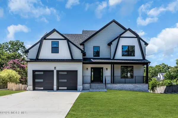 282 Float Avenue, Manahawkin, NJ 08050