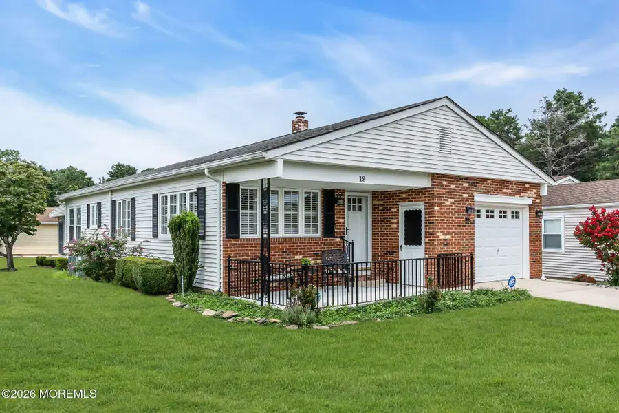 19 Redhook Bay Drive, Toms River, NJ 08757 - #3