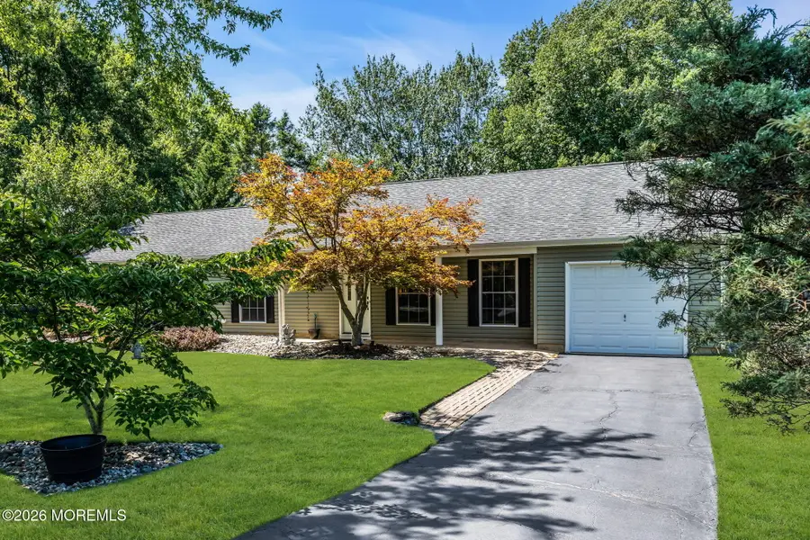 2 York Circle, Jackson, NJ 08527 - #2