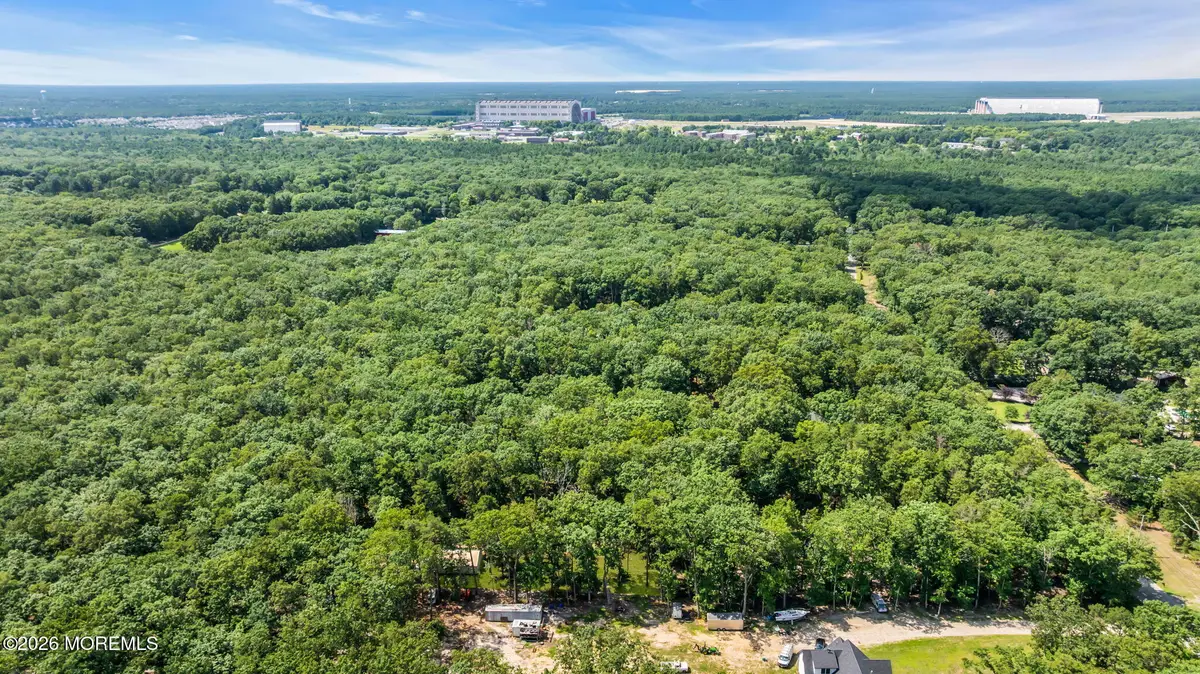 575 Whitecomb Avenue, Jackson, NJ 08527 - #1