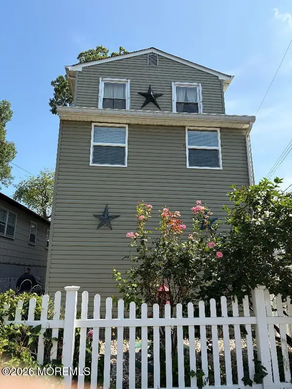 70 Shore Street, Keansburg, NJ 07734